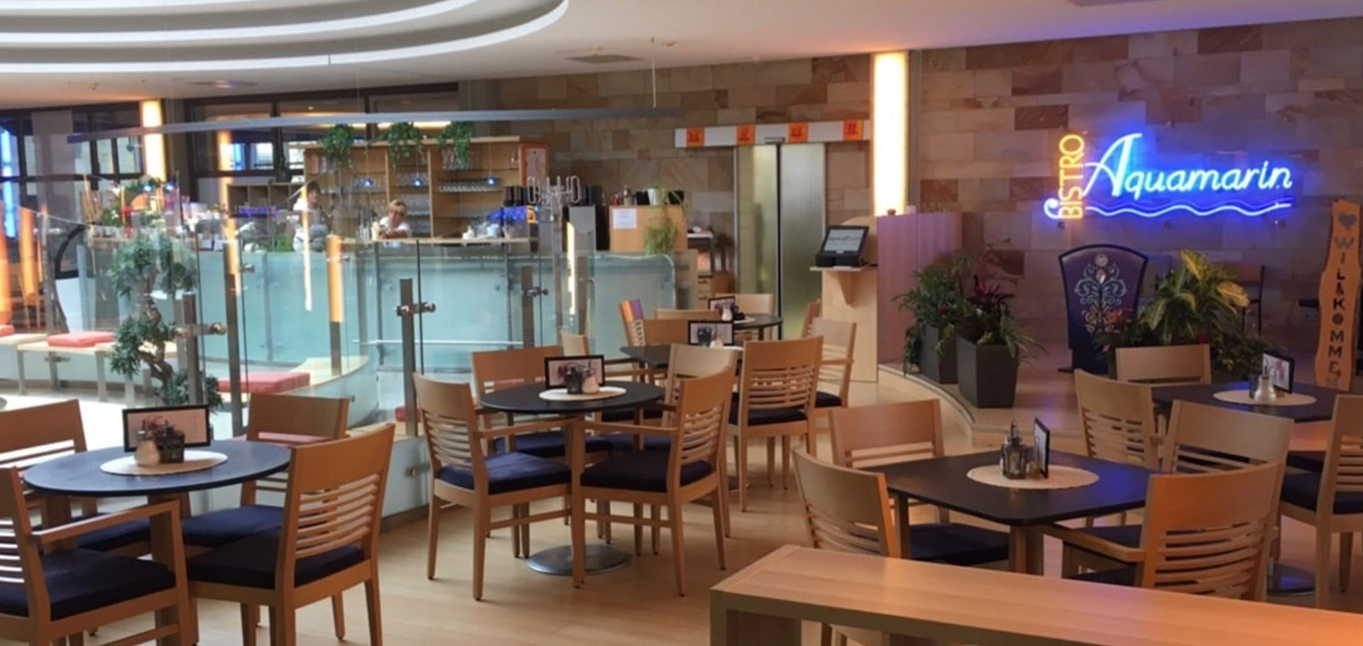 Restaurant & Cafe Aquamarin Restaurant & Cafe Aquamarin